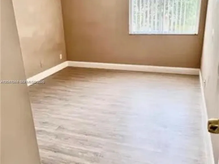 8291 SW 44th Pl #8291 — Photo 5