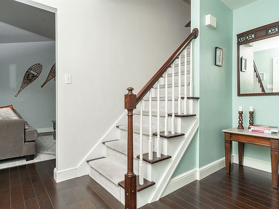 2nd image of 822 Ediface Way