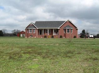 186 Bligh Ln, Winchester, TN 37398