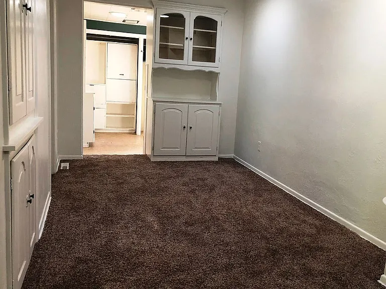 625 S 45th St — Photo 5