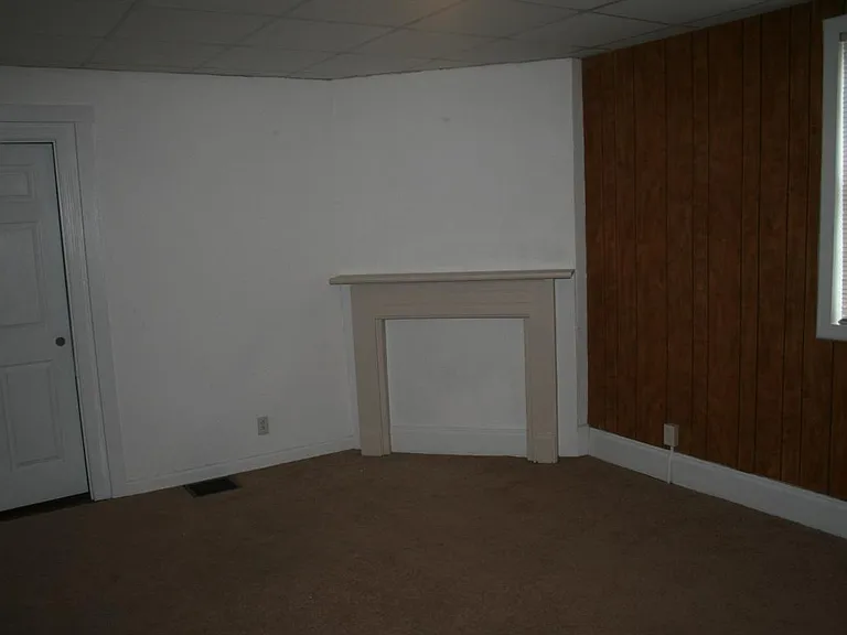 2240 Grand Ave #B — Photo 1