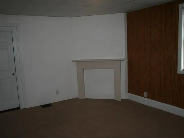 2240 Grand Ave #B, Granite City, IL 62040