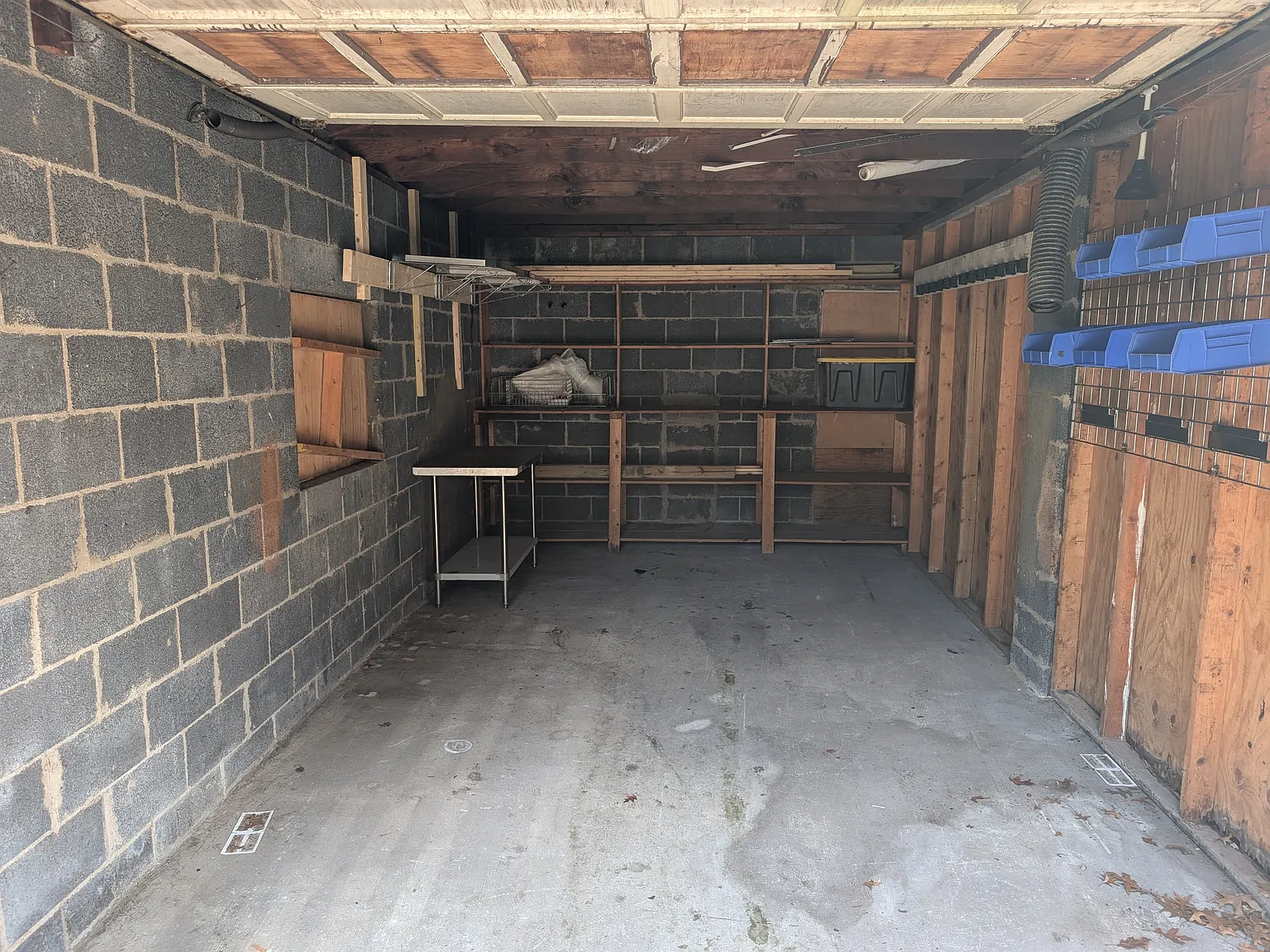 4621 Washington ave SE Garage 2 — Photo 1