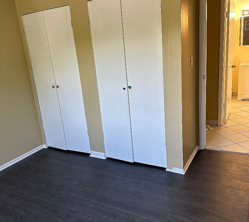 1st image of 4A E Dundee Quarter Dr Unit 307