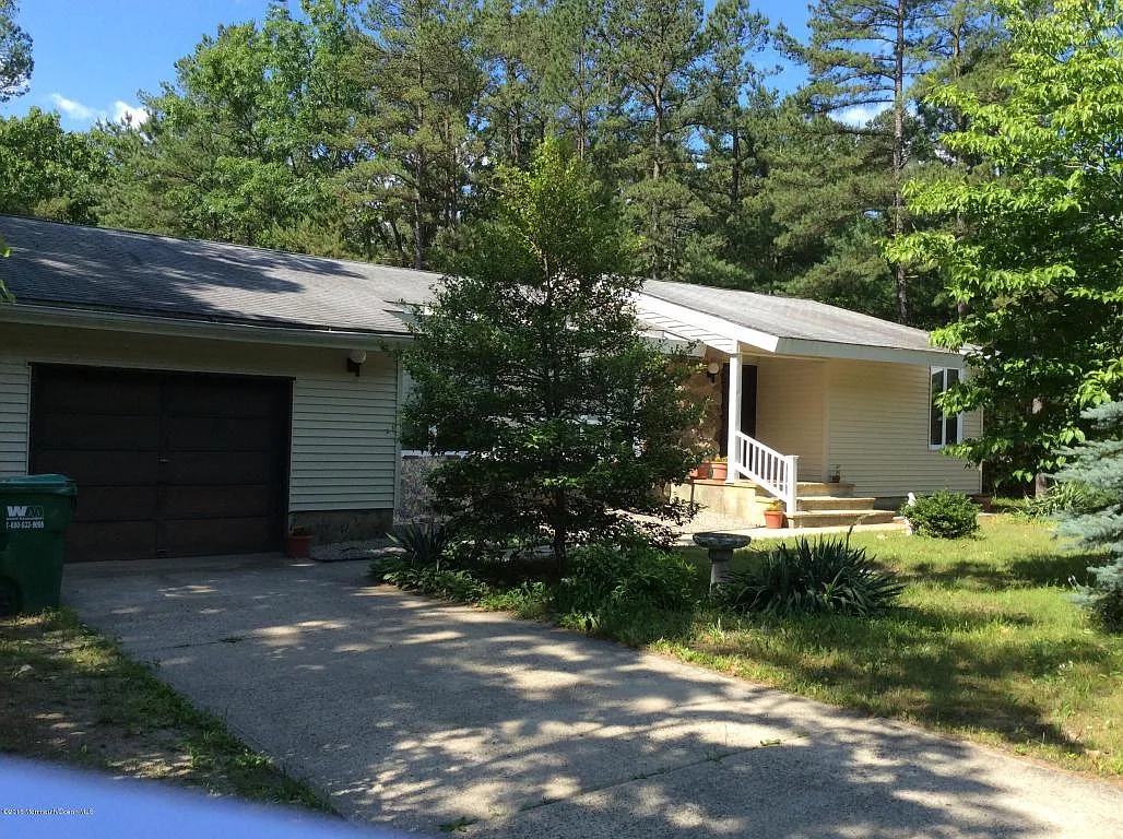 18 Sydor Ave photo 1