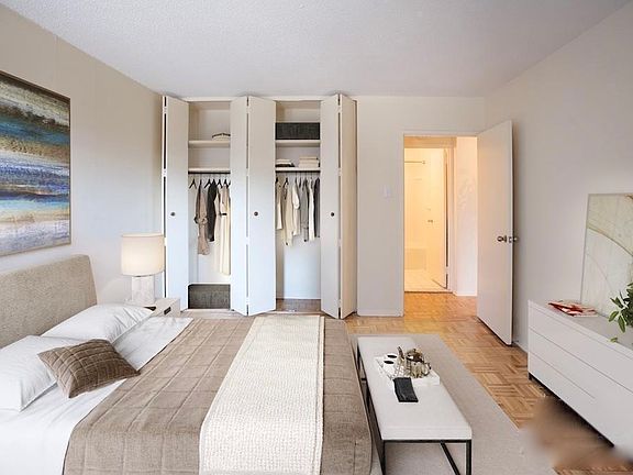 3rd image of 221 E 94th St #2C