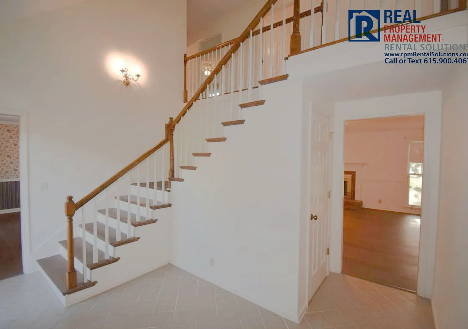 All brick, spacious 4-bedroom, 3-bath home with tons of space! Enclosed, conditioned four season ... — Photo 3