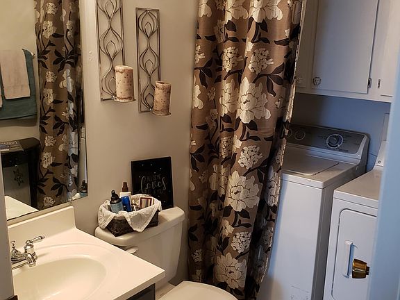 4th image of 4982 Brown Ct #33