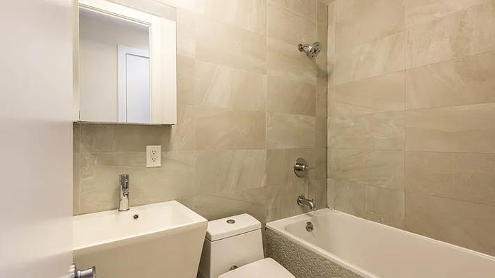 Rented by Nooklyn NYC LLC | media 40