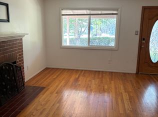 140 S College Ave, Claremont, CA