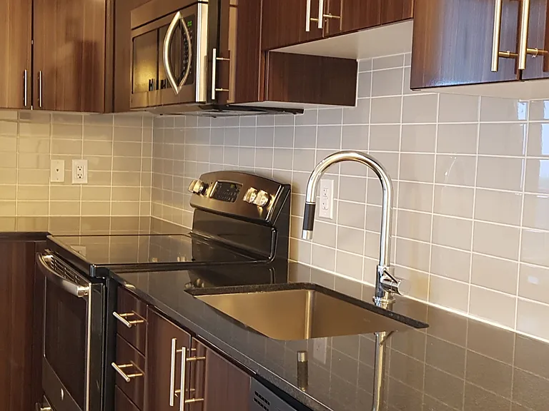 7171 Yonge St #1508 — Photo 27
