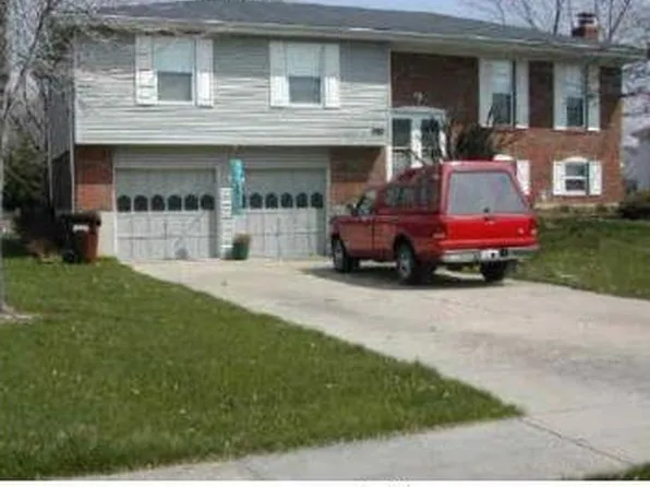 5863 Brushwood Ct, Milford, OH 45150