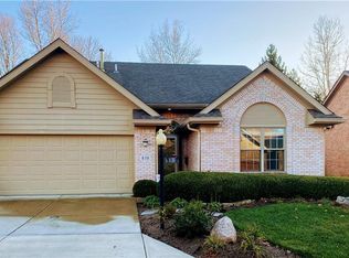 838 Deer Run Rd, Centerville, OH 45459