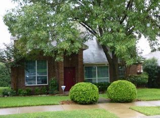 1112 Holly Dr, Carrollton, TX 75010