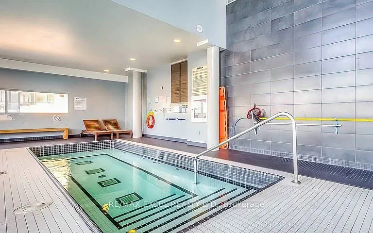 4K Spadina Ave #1129 — Photo 5