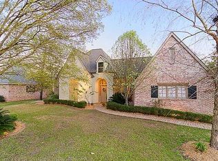 7173 Edgewater Dr, Mandeville, LA 70471