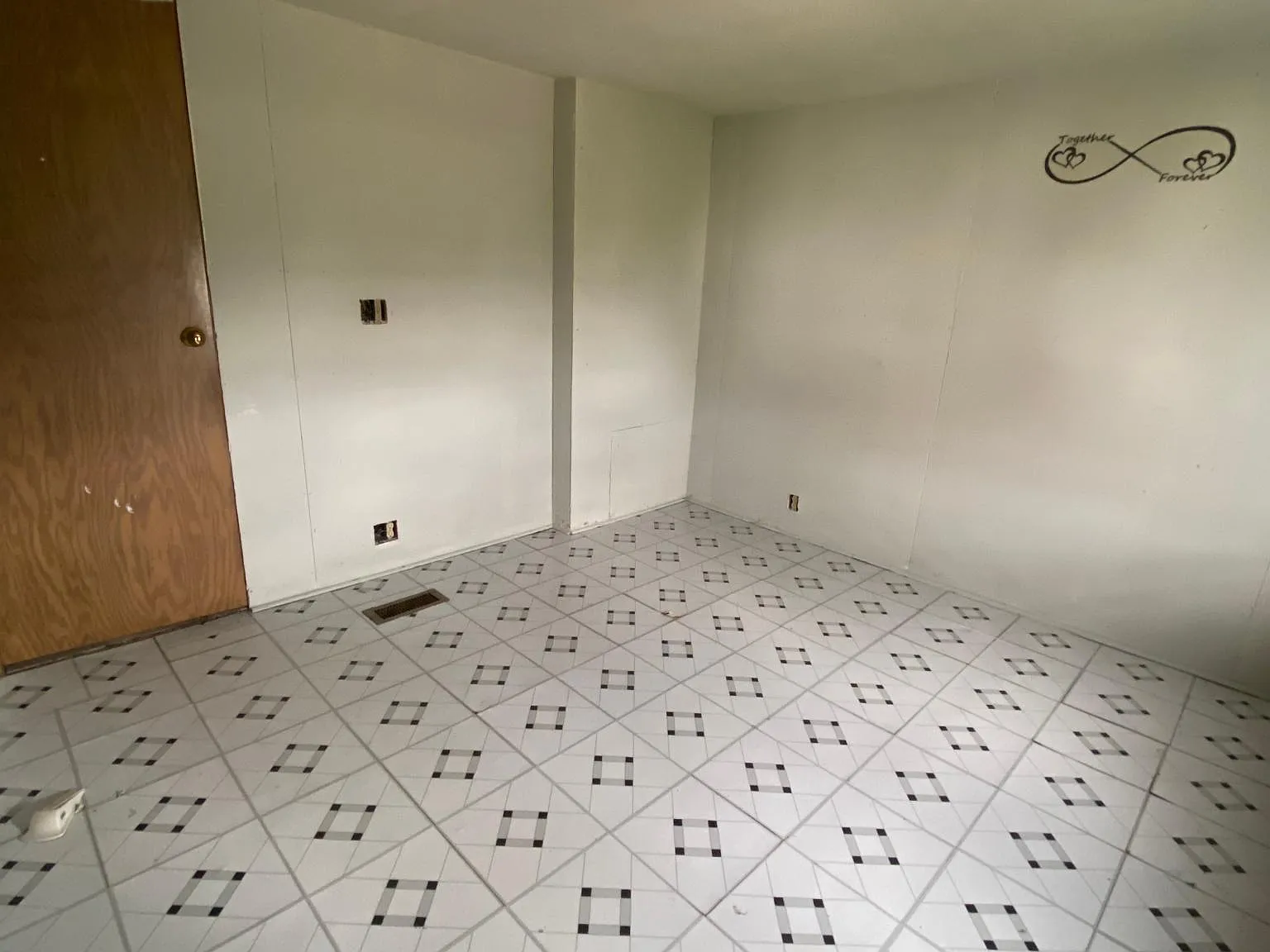 2507 E Sanilac Rd — Photo 1