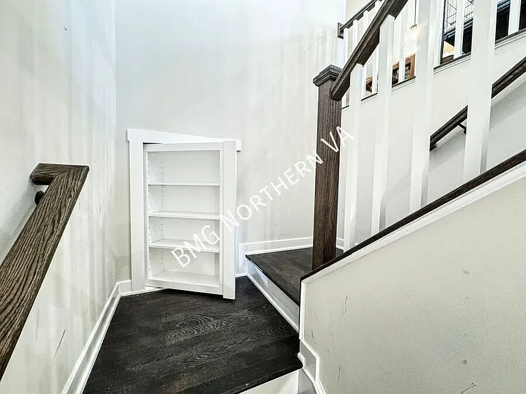1636 Kirkman St — Photo 3