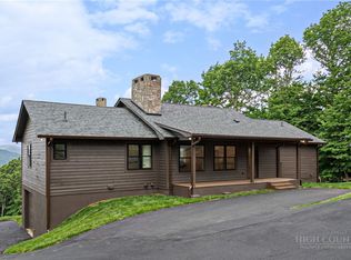 764 Golden Ridge Rd, Blowing Rock, NC 28605