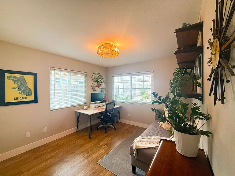 4937 Brighton Ave — Photo 7