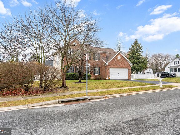 4th image of 11723 Hamilton Pl