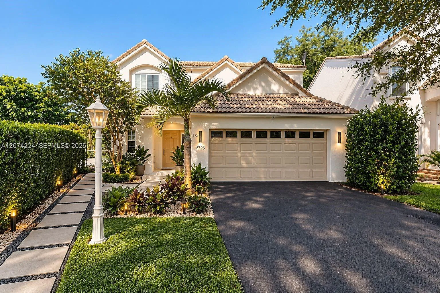 Woodside Estates — Photo 1