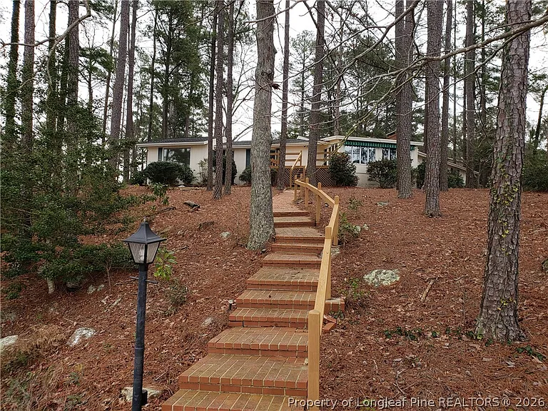 9 Dixie Dr — Photo 5