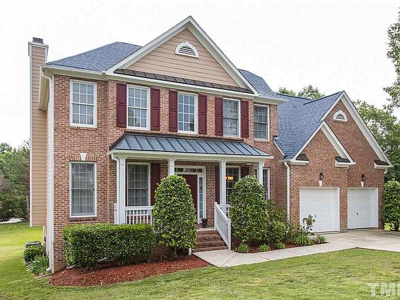 2nd image of 9 Wateroaks Ct