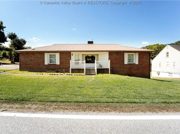167 Madison Ave, Madison, WV 25130