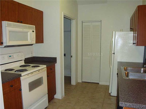 5th image of 2218 Portofino Pl #24-0248