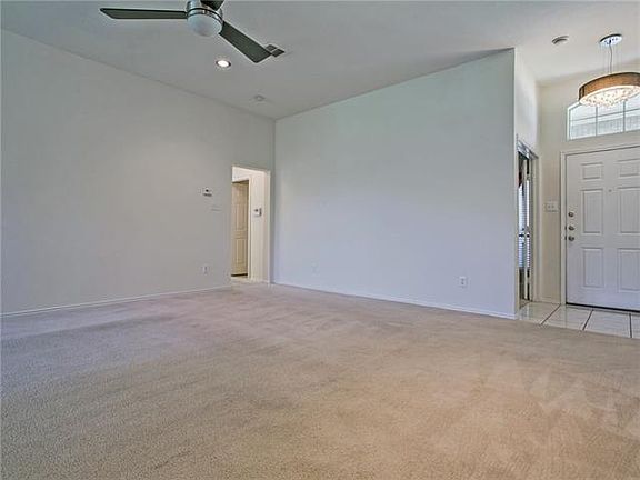 3rd image of 8165 Royal Terrace Ln