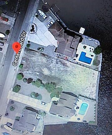 2nd image of 29 Centerboard Dr
