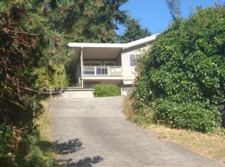 3045 25th Ave W, Seattle, WA 98199