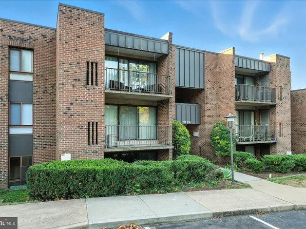 7809 Dassett Ct APT 101, Annandale, VA 22003