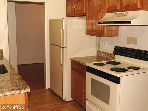 3rd image of 15310 Pine Orchard Dr Unit 84-1H