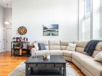743 E 4th St APT 204, Boston, MA, 02127