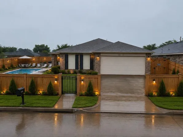 5250 Park Village Dr, Houston, TX 77048
