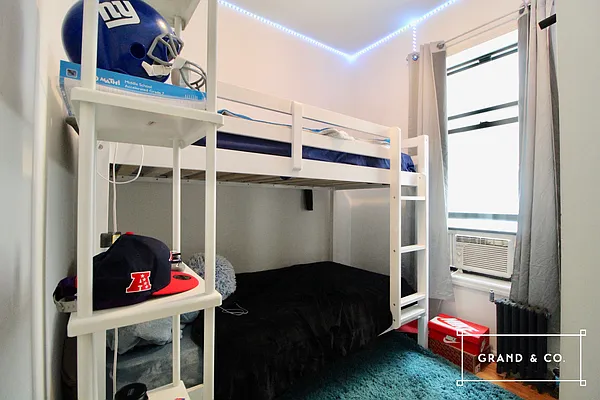 Rented by Grand & Co. | media 20