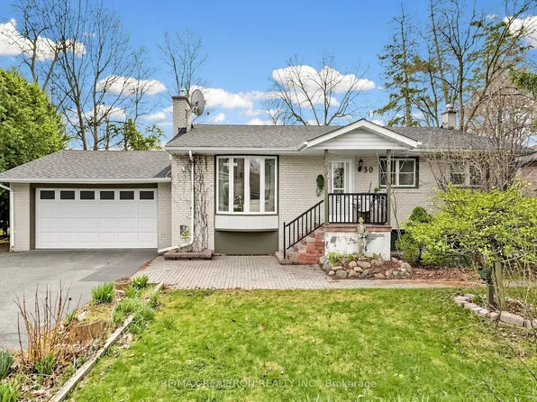 30 Bedford Park Ave, Richmond Hill, ON L4C 2N8