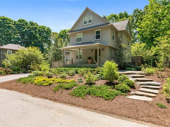 10 Pine Rd, Sharon, MA 02067