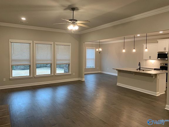 4th image of 114 Kambry Grove Dr
