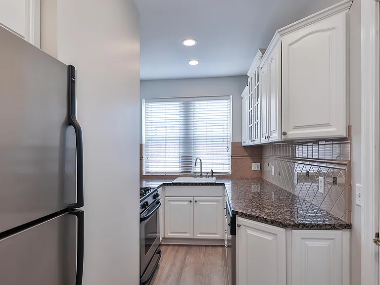 7554 Parkdale Ave #1 — Photo 11