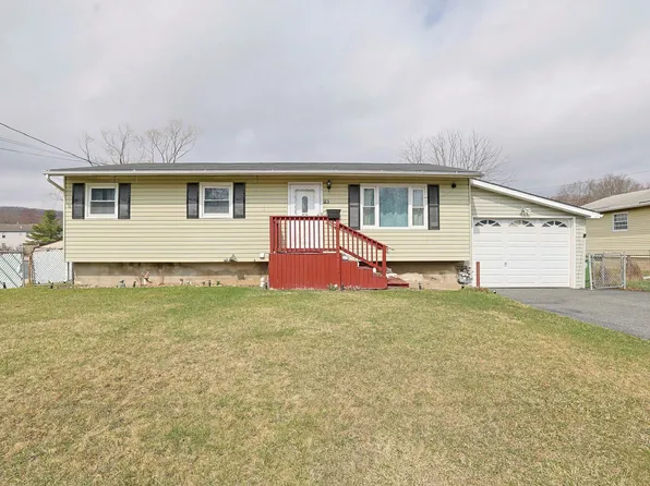 23 Willow Place, Middletown, NY 10940
