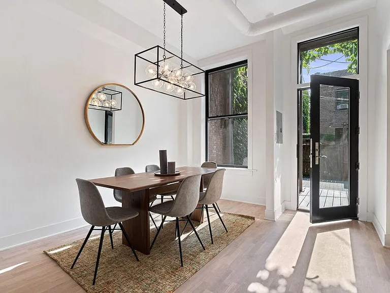 1752 N Sedgwick St #1 — Photo 6