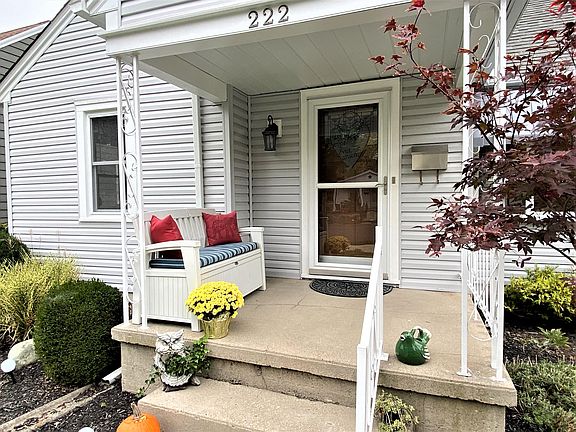 4th image of 222 N 7th St