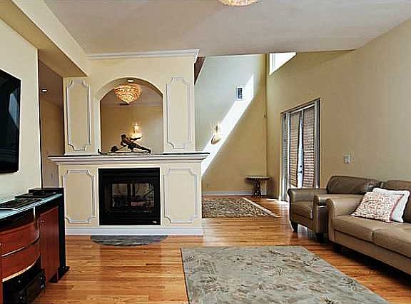 4th image of 655 Golden Beach Dr