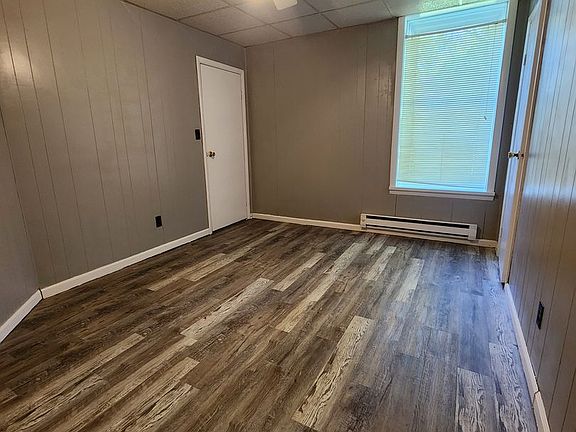 4th image of 1041 7th St APT 102