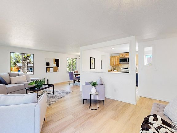 4th image of 2037 Derby Ct