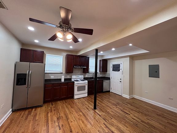4th image of 4814 N Avers Ave APT G