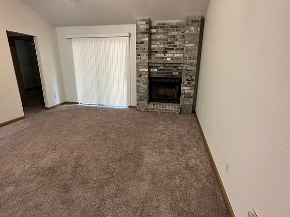 2nd image of 1136 Lindsey Cir
